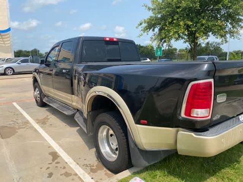Used 2016 RAM 3500 Laramie Longhorn AWD/4WD image 3