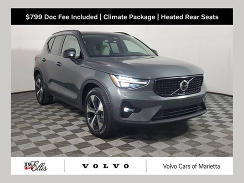 Used 2026 Volvo XC40 B5 Plus w/ Climate Package AWD/4WD image 1