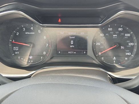 Used 2021 Chevrolet TrailBlazer LT FWD image 12