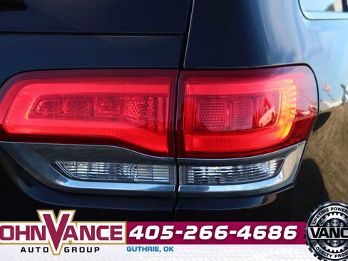 Used 2015 Jeep Grand Cherokee Limited image 13