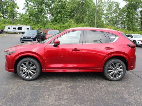 New 2025 MAZDA CX-5 Signature image 6