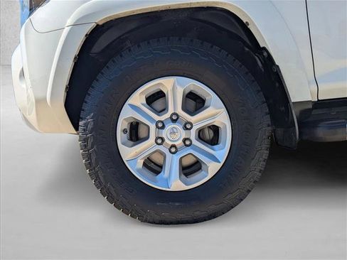 Used 2020 Toyota 4Runner SR5 Premium image 21