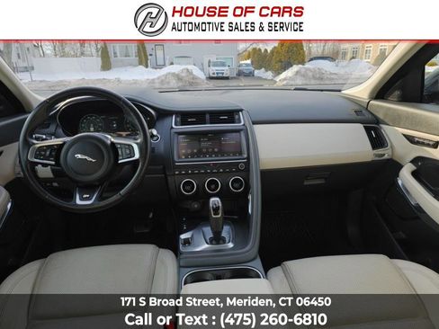 Used 2020 Jaguar E-PACE SE image 25