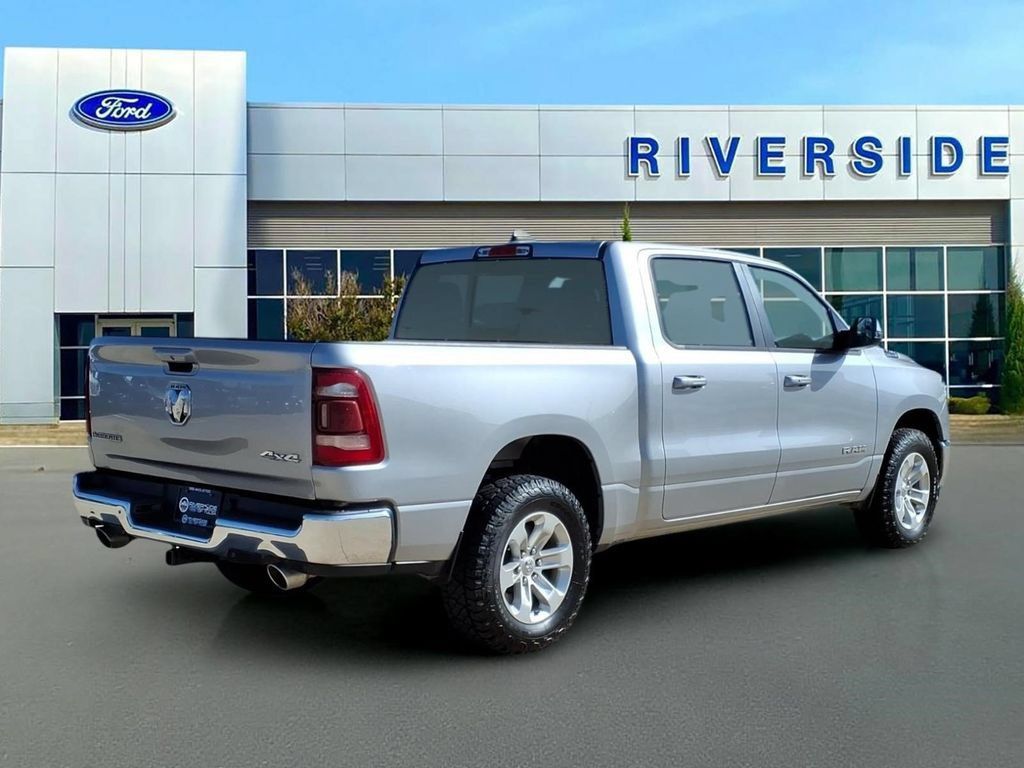 Used 2023 RAM 1500 Laramie AWD/4WD image 7
