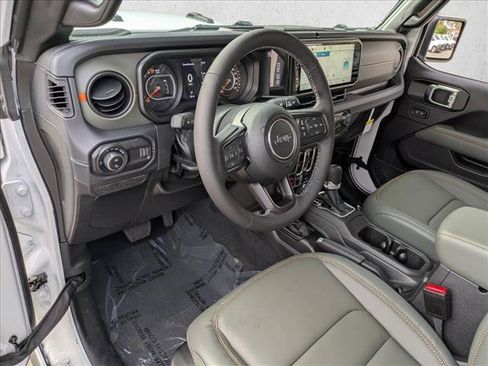 New 2026 Jeep Gladiator Mojave AWD/4WD image 3