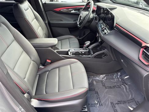 Used 2026 Chevrolet TrailBlazer RS w/ Driver Confidence Package image 16