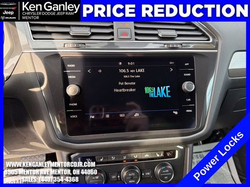 Used 2020 Volkswagen Tiguan SE image 15