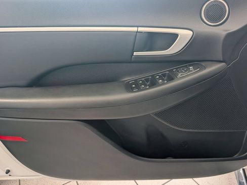 Used 2025 Hyundai Sonata SEL FWD image 9