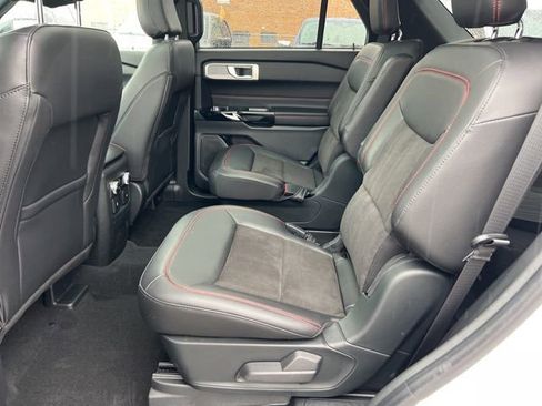 Certified 2023 Ford Explorer ST-Line w/ Class IV Trailer Tow Package AWD/4WD image 23