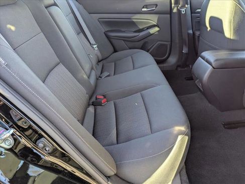 Used 2021 Nissan Altima 2.5 SV image 18