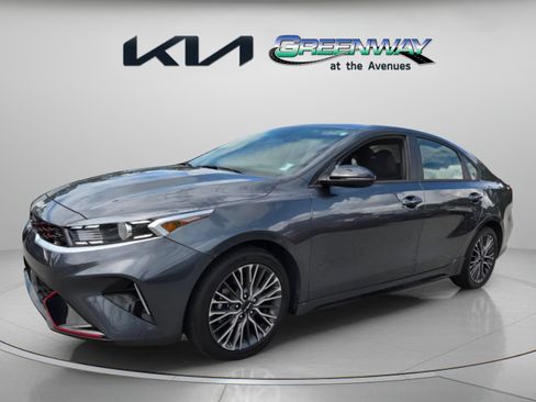 Certified 2024 Kia Forte GT-Line FWD image 3
