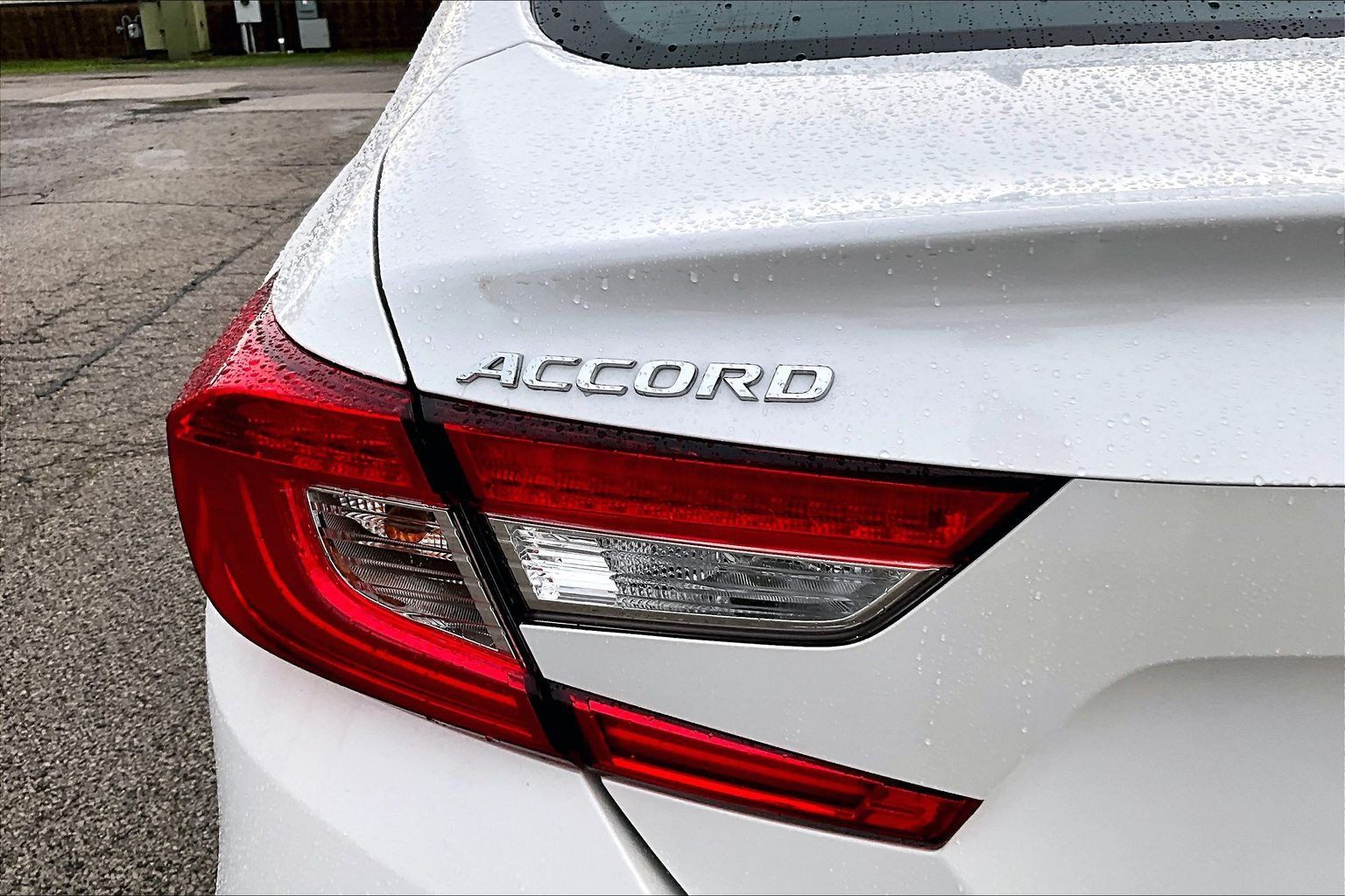 Used 2021 Honda Accord EX-L image 32