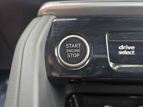Used 2025 Audi Q5 Premium Plus w/ Premium Plus AWD/4WD image 30