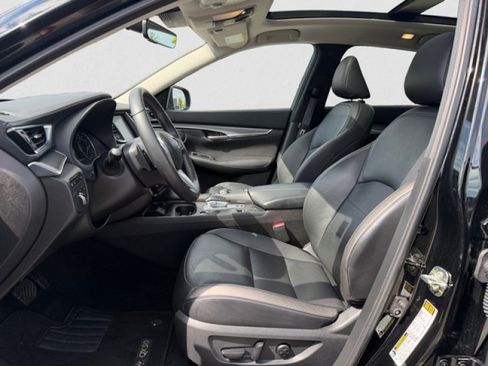 Certified 2024 INFINITI QX50 Luxe AWD/4WD image 10