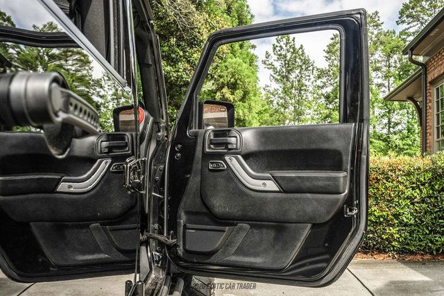 Used 2014 Jeep Wrangler Unlimited Rubicon AWD/4WD image 63