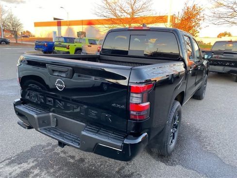 New 2026 Nissan Frontier SV image 7