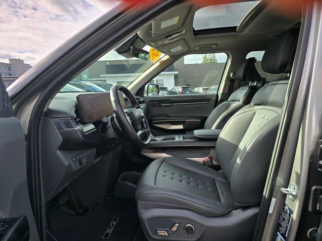Certified 2024 Kia EV9 Wind AWD/4WD image 23