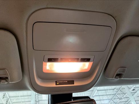 Used 2020 GMC Canyon Denali image 34