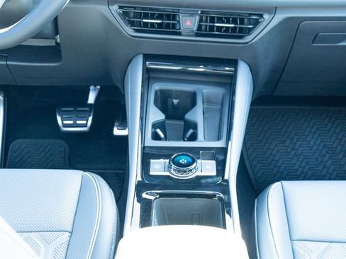 New 2026 Volkswagen Tiguan SEL R-Line image 35