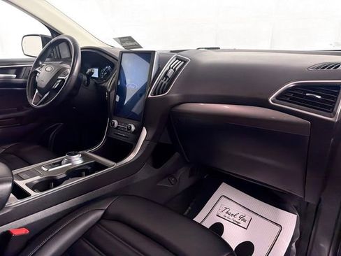 Used 2024 Ford Edge SEL w/ Convenience Package image 28