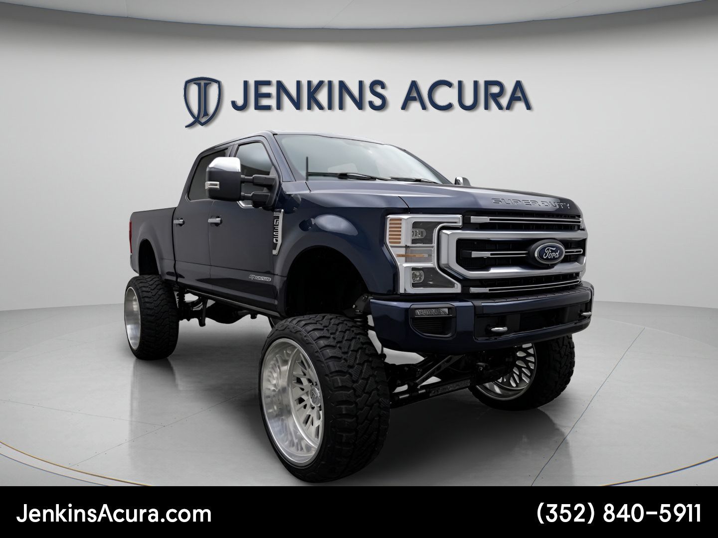 Used 2022 Ford F350 Platinum AWD/4WD image 1