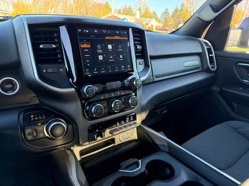 Used 2022 RAM 1500 Big Horn image 31