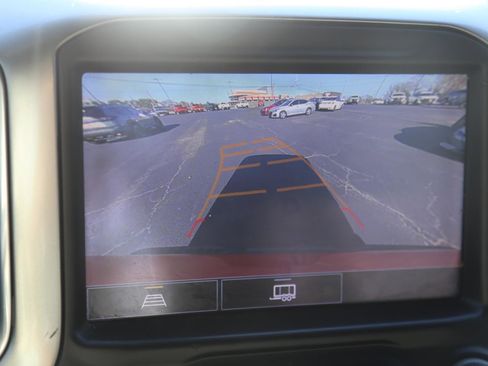 Used 2021 Chevrolet Silverado 1500 LT Trail Boss w/ Convenience Package II image 14