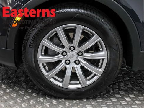 Used 2023 Cadillac XT4 Premium Luxury FWD image 34