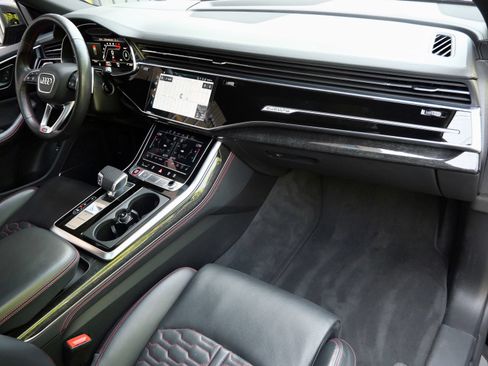 Used 2021 Audi RS Q8 AWD/4WD image 27