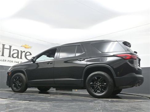 Used 2023 Chevrolet Traverse LT w/ Midnight/Sport Edition image 57