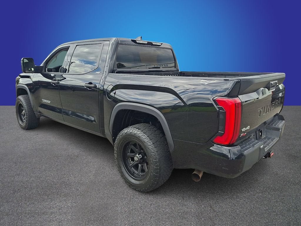 Used 2022 Toyota Tundra SR5 w/ SR5 Convenience Package AWD/4WD image 6