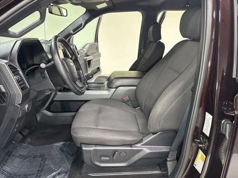 Used 2019 Ford F150 XLT w/ Equipment Group 302A Luxury AWD/4WD image 14