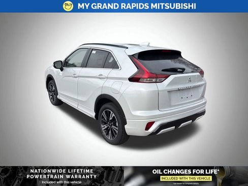 New 2026 Mitsubishi Eclipse Cross SEL image 5