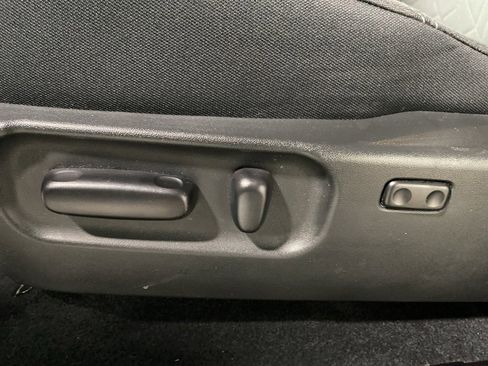 Used 2023 Toyota Tacoma TRD Sport image 27