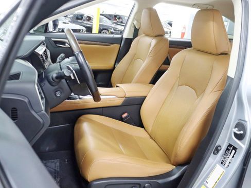 Used 2022 Lexus RX 350L Premium w/ Premium Package AWD/4WD image 26