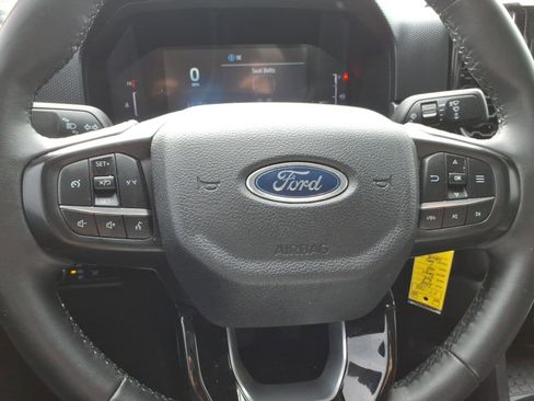 Used 2024 Ford Ranger XLT w/ Trailer Tow Package AWD/4WD image 18