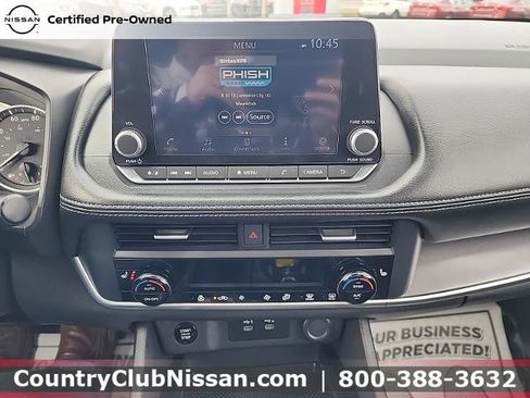 Certified 2024 Nissan Rogue SV w/ SV Premium Package image 14