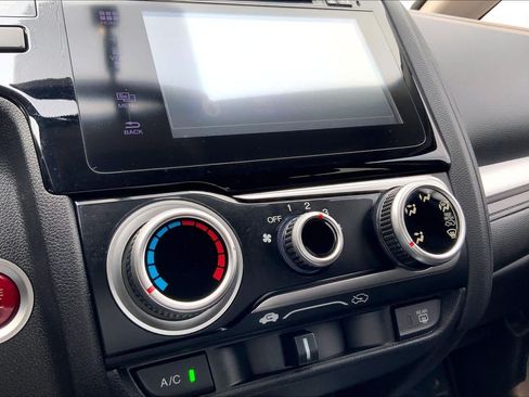 Used 2016 Honda Fit EX image 34