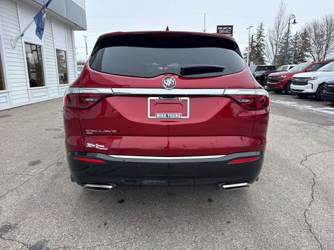 Certified 2024 Buick Enclave Essence w/ Technology Package image 6