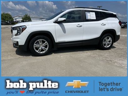 Used 2023 GMC Terrain SLE w/ Driver Convenience Package