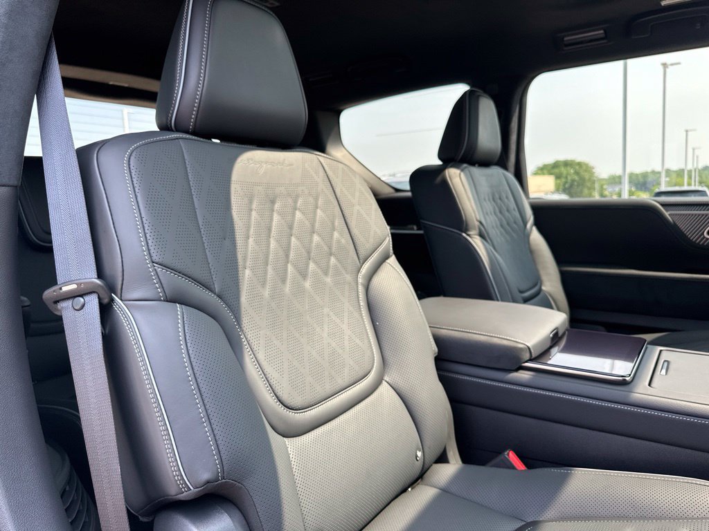 New 2027 INFINITI QX80 Autograph AWD/4WD image 25