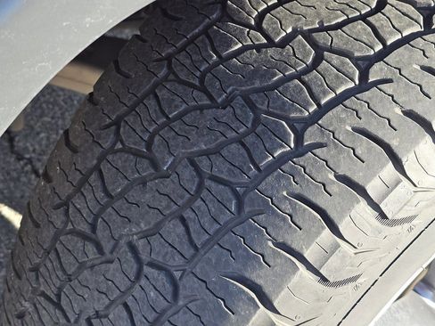 Used 2017 Jeep Grand Cherokee Limited w/ Trailer Tow Group IV image 17