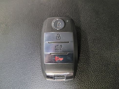 Used 2016 Kia Optima EX w/ Premium Package FWD image 32