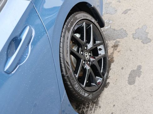 Certified 2026 Honda Civic FWD Hybrid Sedan image 32