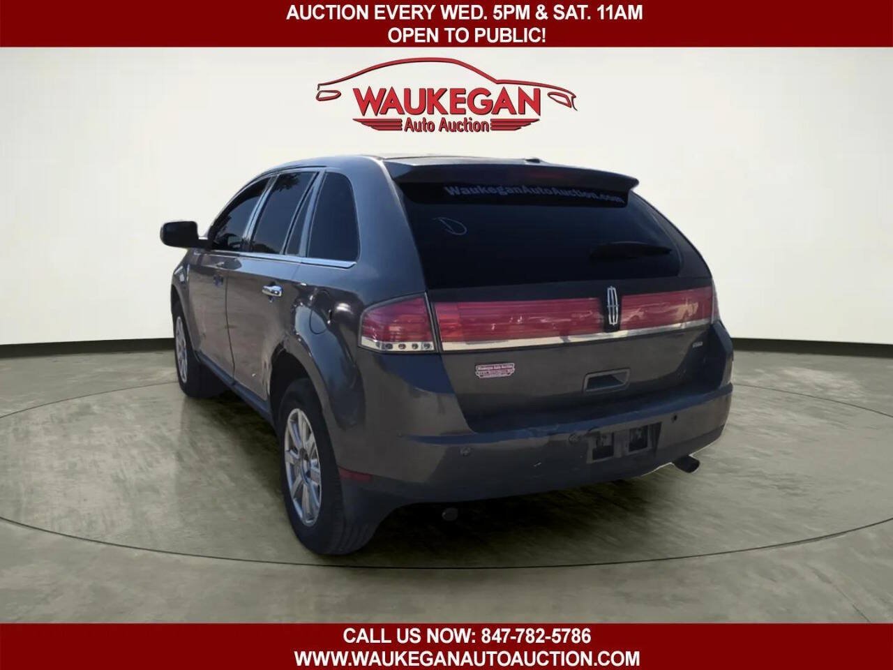 Used 2010 Lincoln MKX AWD image 4