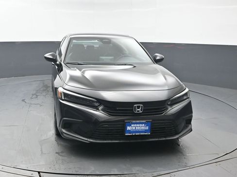 Used 2022 Honda Civic Sport image 9