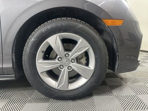 Used 2019 Honda Odyssey EX-L image 9