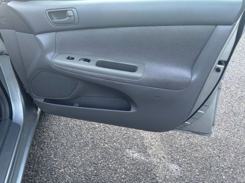 Used 2003 Toyota Camry LE image 23