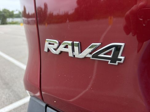 Used 2020 Toyota RAV4 Limited w/ Limited Grade Weather Package AWD/4WD image 31