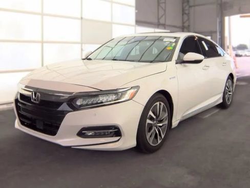 Used 2019 Honda Accord Touring image 1